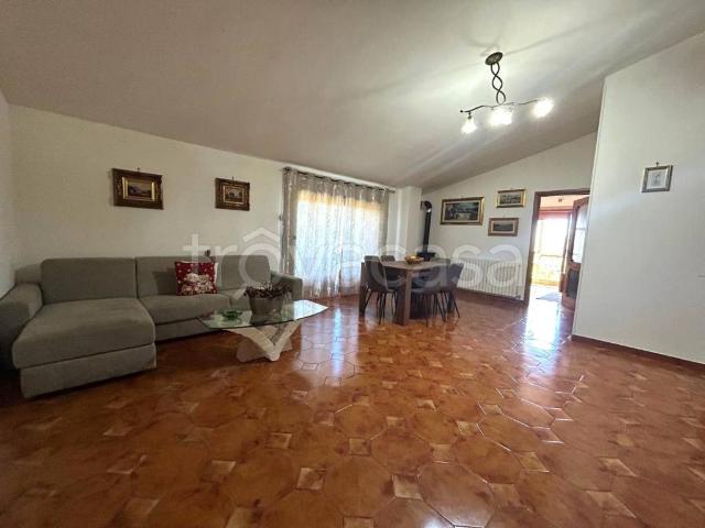 Appartamento in affitto ad Artena via dei Pettirossi, arredato, posto auto coperto, balcone TrovaCasa