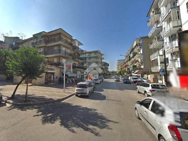 Appartamento in affitto ad Arzano via Sette Re, 47, non arredato/vuoto, buono stato, balcone TrovaCasa