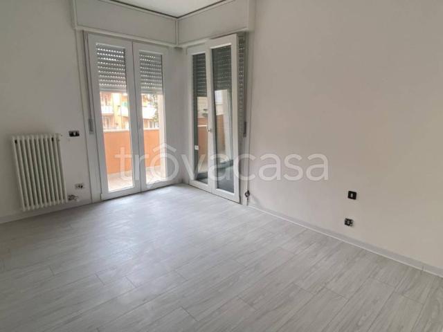 Appartamento in affitto ad Arzignano via Ischia, box, terrazzo, parzialmente arredato TrovaCasa