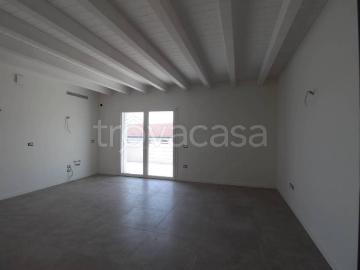 Appartamento in affitto ad Arzignano via Vicenza, non arredato/vuoto, giardino, box TrovaCasa