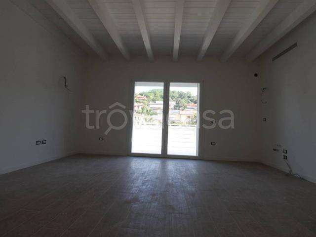 Appartamento in affitto ad Arzignano via Vicenza, non arredato/vuoto, giardino, box TrovaCasa