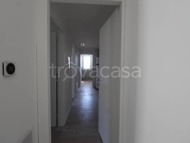 Appartamento in affitto ad Arzignano via Vicenza, non arredato/vuoto, giardino privato, box TrovaCasa