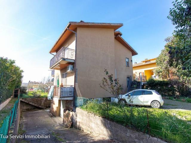 Appartamento in affitto ad Attigliano via della Croce, non arredato/vuoto, giardino privato, posto auto TrovaCasa