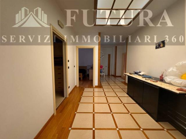 Appartamento in affitto ad Avellino via serafino pionati, 23, box, parzialmente arredato, ascensore TrovaCasa