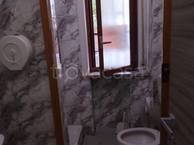 Appartamento in affitto ad Aversa, buono stato, centrale, balcone TrovaCasa