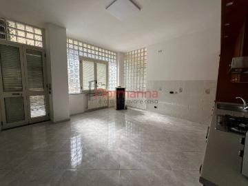 Appartamento in affitto ad Aversa viale John Fitzgerald Kennedy, posto auto, parzialmente arredato, centrale TrovaCasa