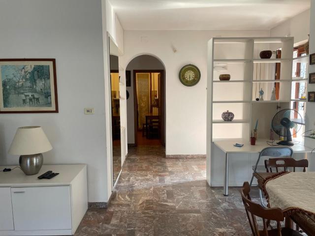 Appartamento in affitto Cinquale, Montignoso