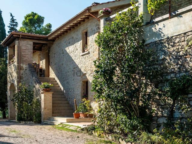 Appartamento in affitto di 40 m² in Strada Canneto Colognola