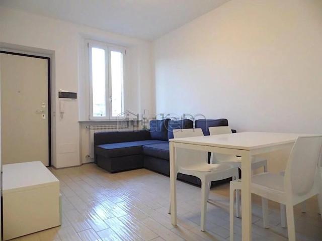 Appartamento in affitto di 40 m² in Via Bernardino de Conti, 6