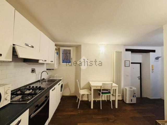 Appartamento in affitto di 40 m² in Via Cartolari, 22