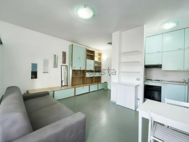 Appartamento in affitto di 40 m² in Via Cesare Battisti, 26