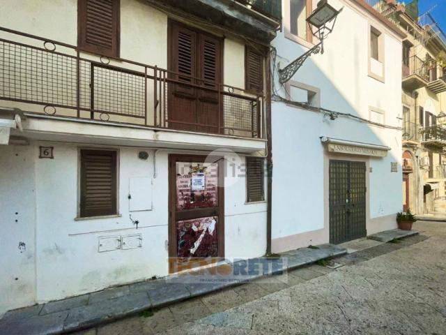 Appartamento in affitto di 40 m² in Via Dante Alighieri, 4