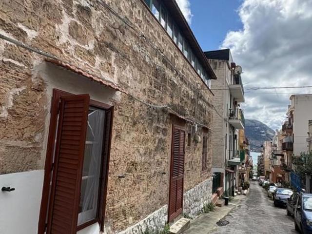 Appartamento in affitto di 40 m² in Via Delfini, 48