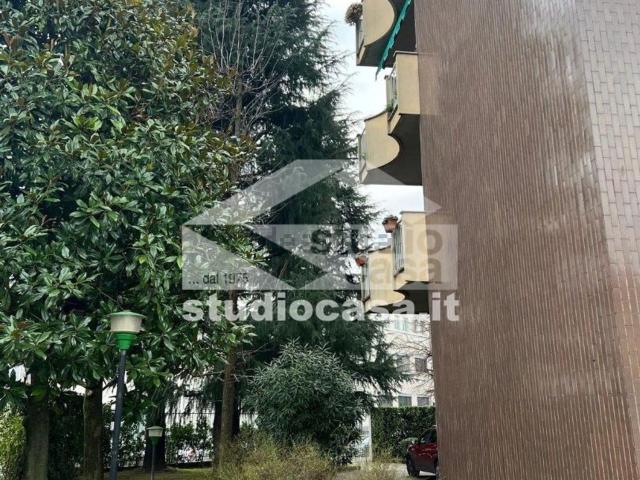 Appartamento in affitto di 40 m² in Via Domenico Berra, 22
