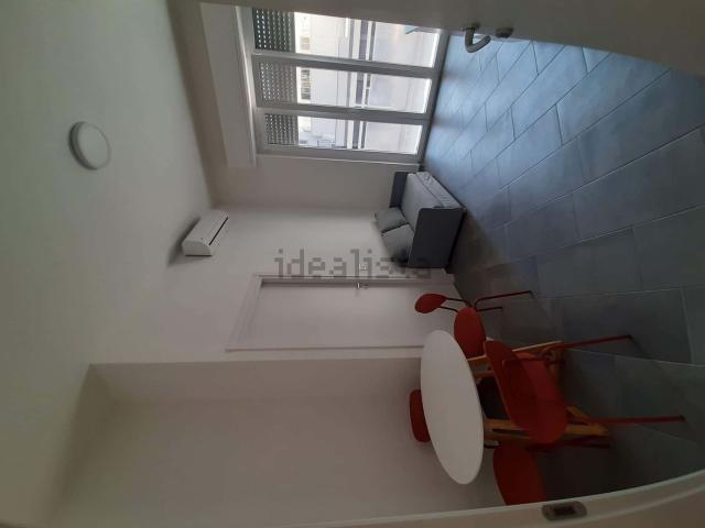 Appartamento in affitto di 40 m² in Via Giorgio Stephenson, 16