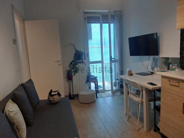 Appartamento in affitto di 40 m² in Via Giacinto Bruzzesi, 25