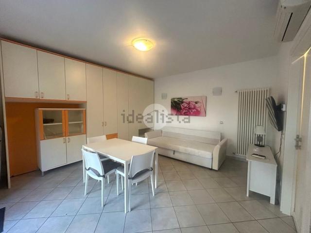 Appartamento in affitto di 40 m² in Viale Ravenna, 32