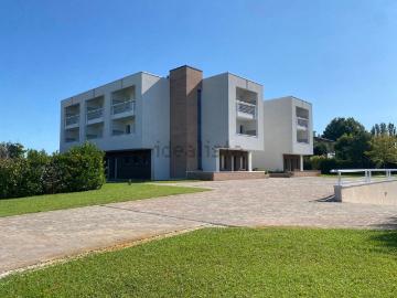 Appartamento in affitto di 42 m² in Via Ugo Lenzi, 10