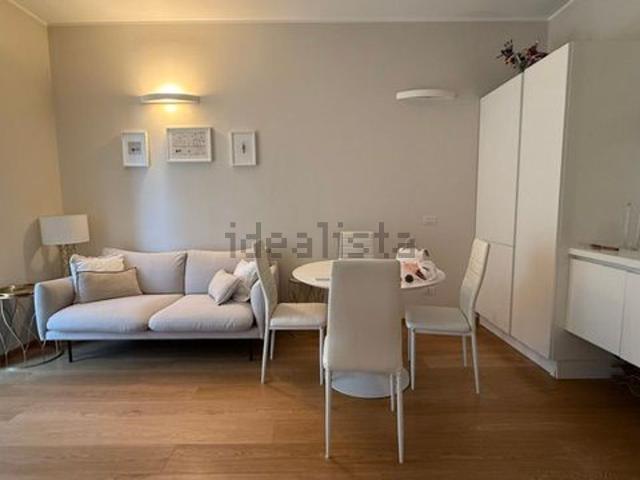Appartamento in affitto di 42 m² in Viale Ergisto Bezzi