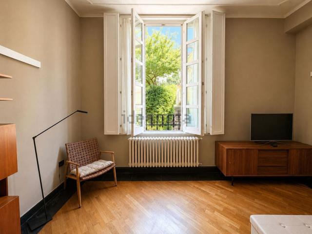 Appartamento in affitto di 47 m² in Via Ugo Foscolo, 15