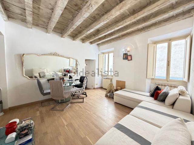 Appartamento in affitto di 47 m² in Via del Moro
