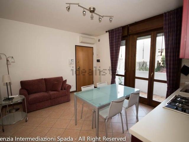 Appartamento in affitto di 47 m² in Via Fornari, 4