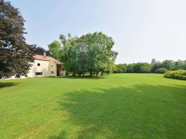 Appartamento in affitto di 450 m² in Strada di Santa Bona Vecchia, 141