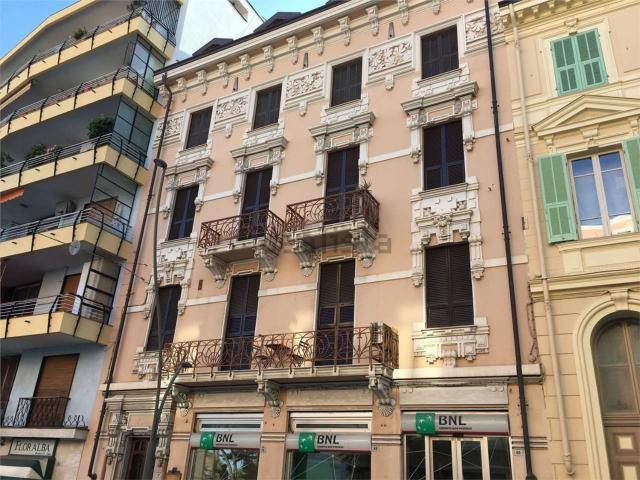 Appartamento in affitto di 45 m² in Corso Augusto Mombello, 72