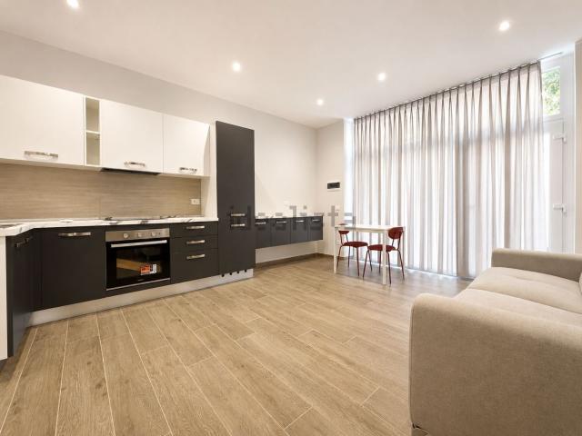 Appartamento in affitto di 45 m² in Via Tansini Ferruccio