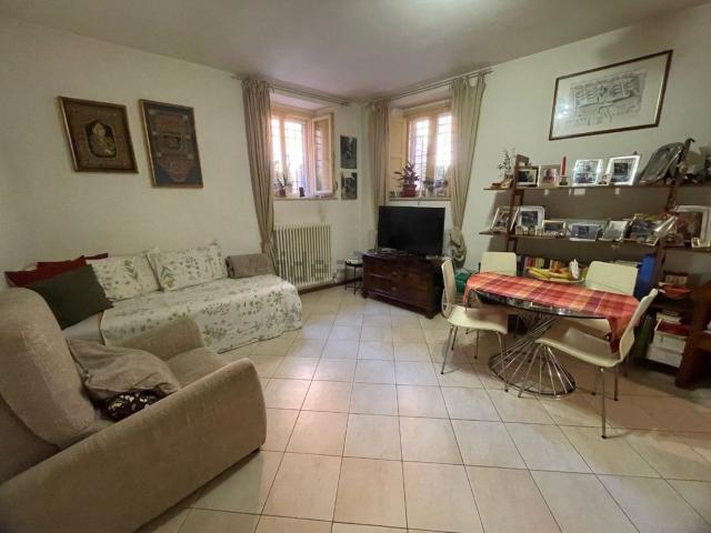 Appartamento in affitto di 45 m² in Via Varese