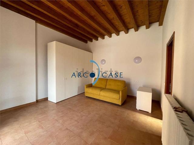 Appartamento in affitto di 45 m² in Via XI Febbraio