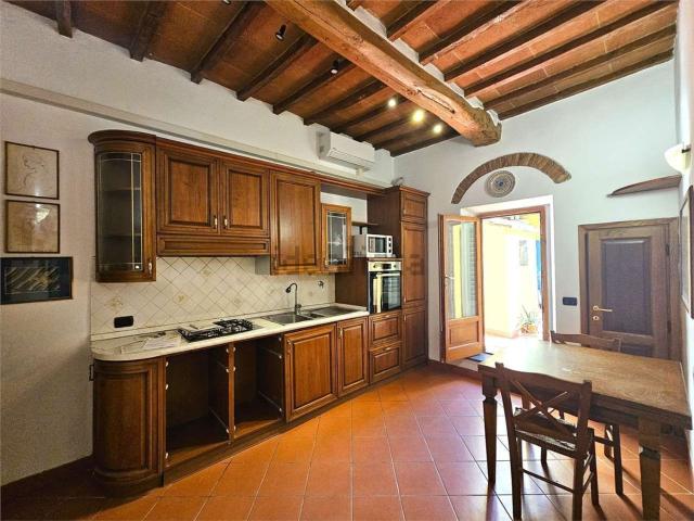 Appartamento in affitto di 45 m² in Vicolo del Barbi, 8