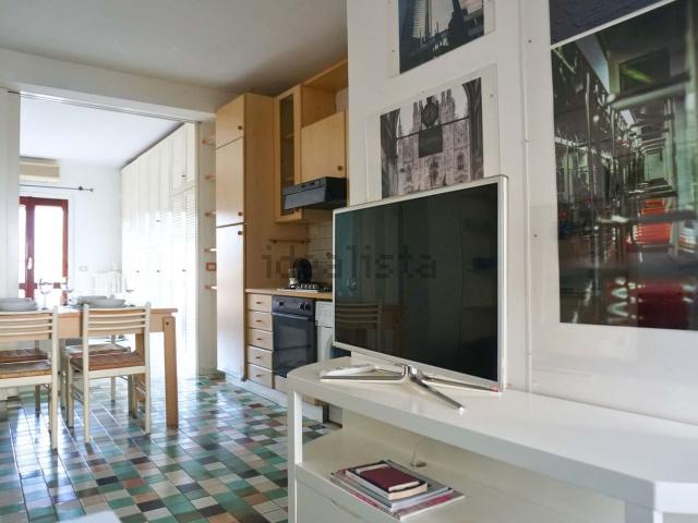 Appartamento in affitto di 45 m² in Via della Commenda, 25