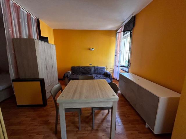 Appartamento in affitto di 45 m² in Via della pescara, 34