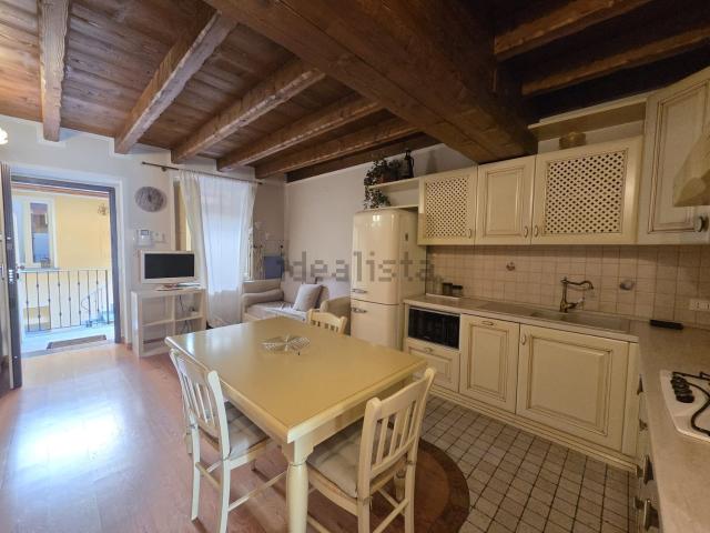 Appartamento in affitto di 45 m² in Via di Mezzo