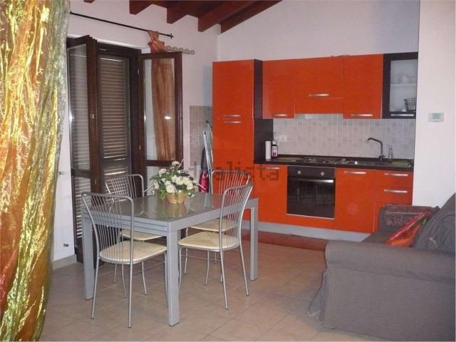 Appartamento in affitto di 45 m² in Via Eugenio Cantoni, 35