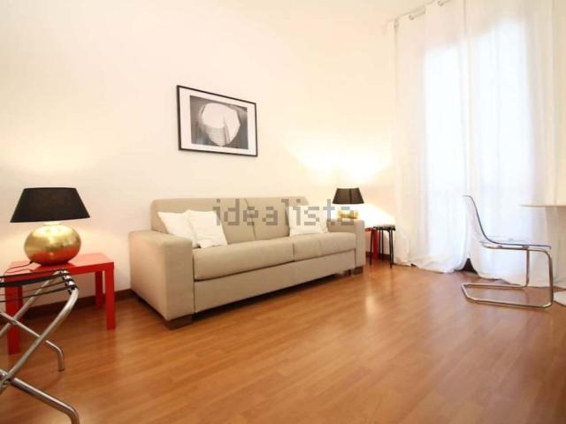Appartamento in affitto di 45 m² in Via Fiori Chiari, 34