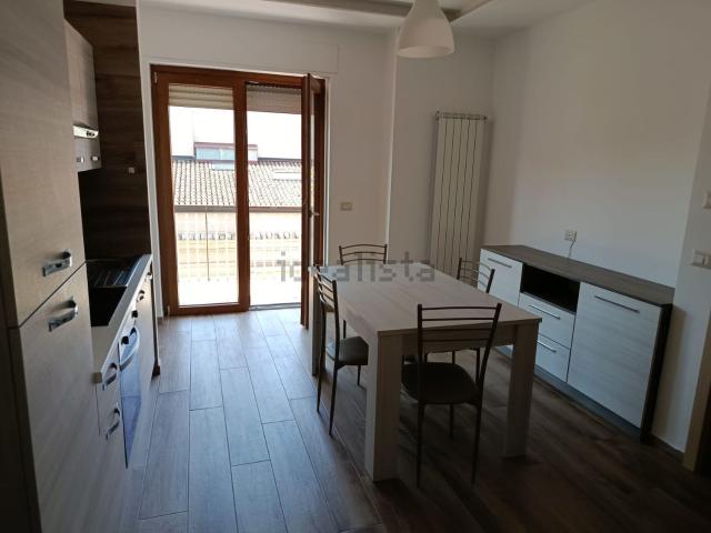 Appartamento in affitto di 45 m² in Via Fulvio Renella, 43