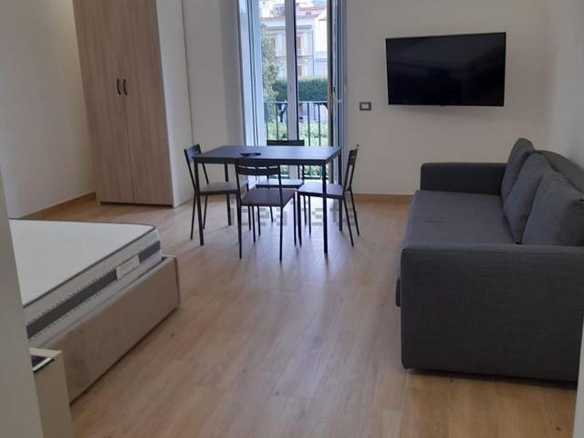 Appartamento in affitto di 45 m² in Via Generale Alberto Pollio