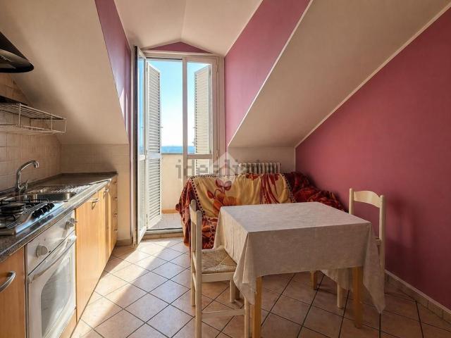 Appartamento in affitto di 45 m² in Via Giovanni Pascoli, 47