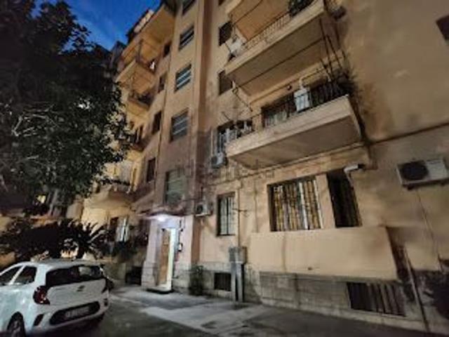 Appartamento in affitto di 45 m² in Via Gioacchino di Marzo, 14
