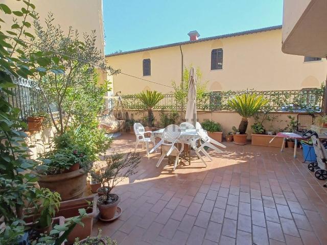 Appartamento in affitto di 45 m² in Via Giano della Bella, 8