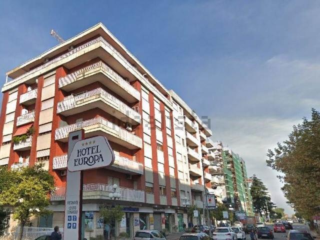 Appartamento in affitto di 45 m² in Via kennedy, 31