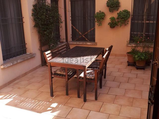 Appartamento in affitto di 45 m² in Via Mascarella