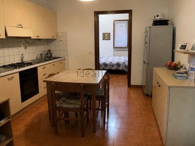 Appartamento in affitto di 45 m² in Via Pompeo Vizzani