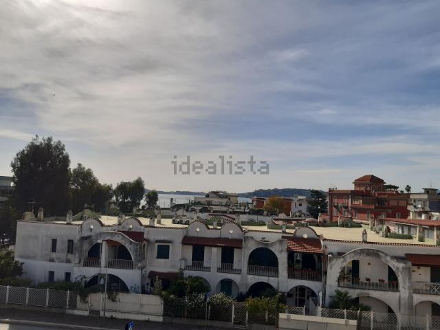 Appartamento in affitto di 45 m² in Via Raimondo Annecchino, 258