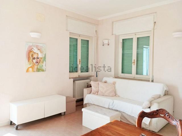 Appartamento in affitto di 45 m² in Via Roma