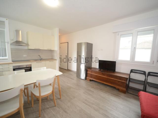 Appartamento in affitto di 45 m² in Viale Nievo, 3