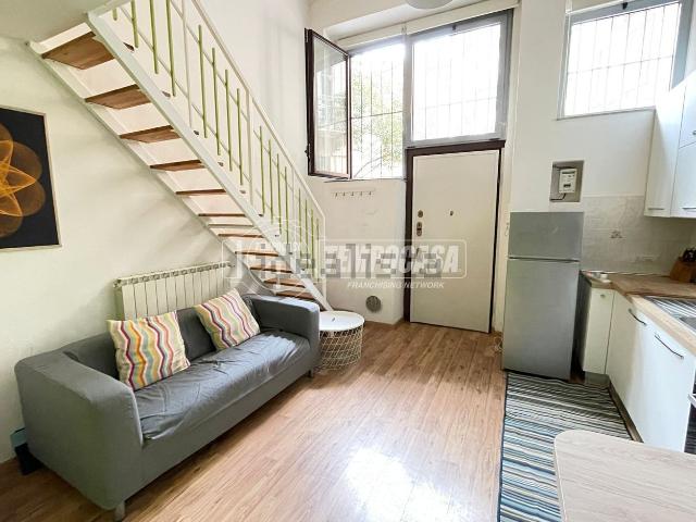 Appartamento in affitto di 46 m² in Via degli Imbriani