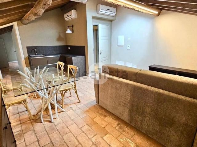Appartamento in affitto di 46 m² in Via Roma, 3